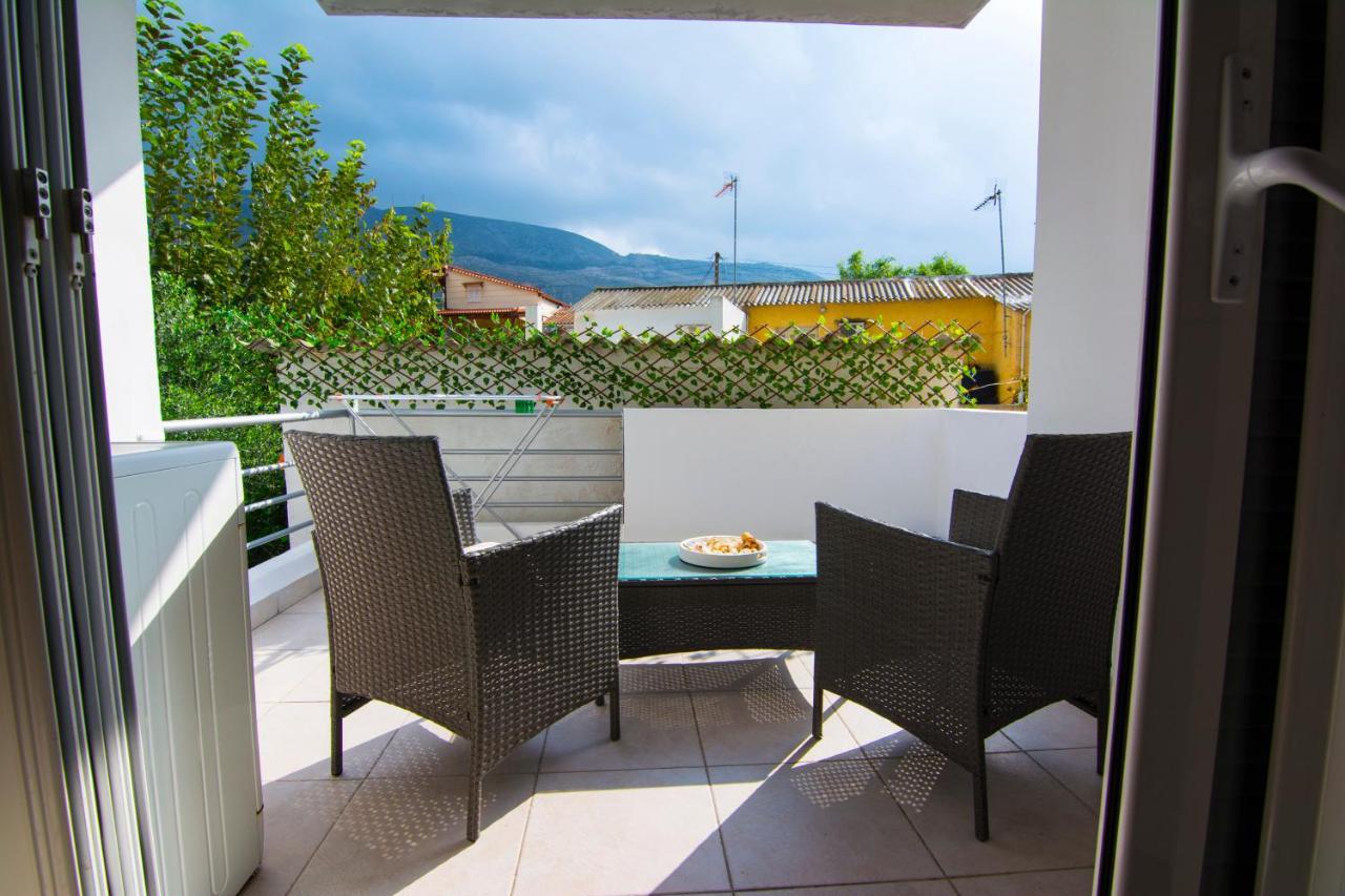 Erofili Apartments Souda Exterior photo